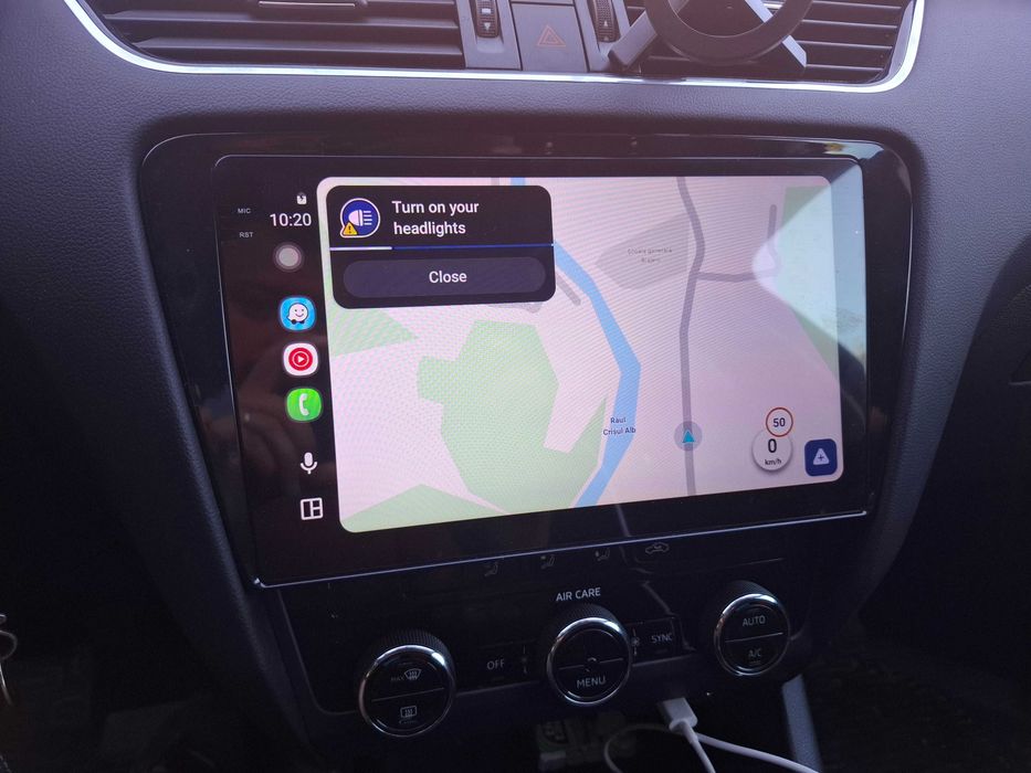 Navigatie 10.1 inch + rama adaptoare Skoda Octavia 3