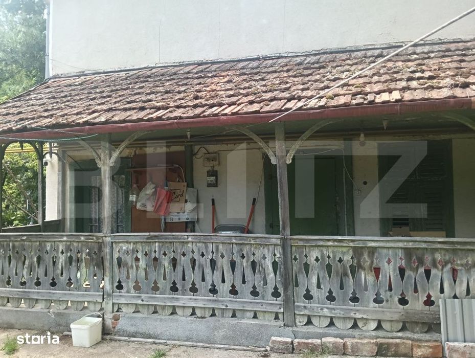 Casa de vanzare, 460 mp, 17 camere, zona Buzias