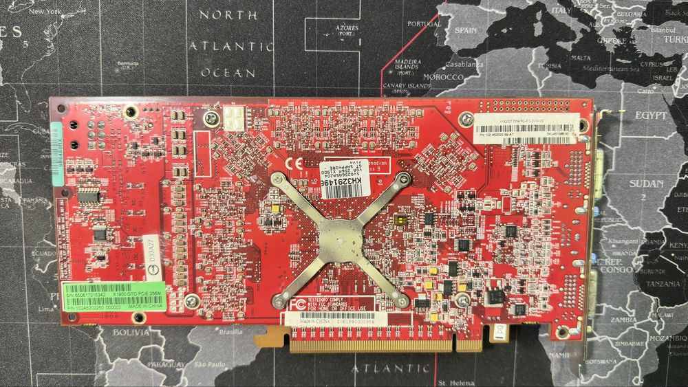 Placa video Sapphire Radeon X1900 GT 256MB