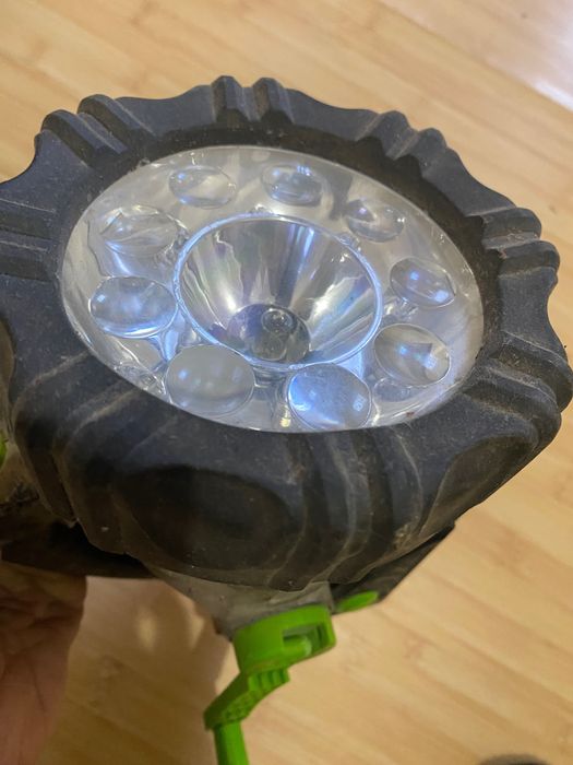 Lanternă pe bază de trafo