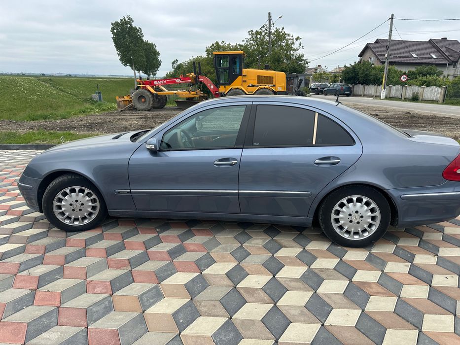 Dezmembrez mercedes e-class 2.2 diesel 150 capota bara  cutie automata