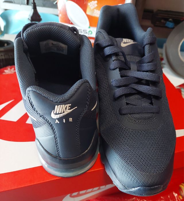 Nike AIR MAX Invigor-43 номер, стелка 27,5см.