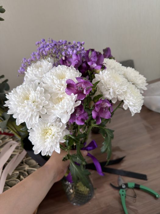 Продам цветы б/у