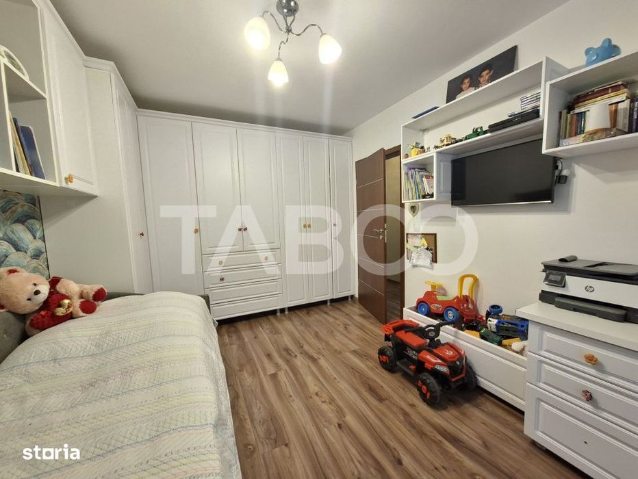 Apartament 3 camere de vanzare balcon terasa pivnita Arhitectilor Lidl