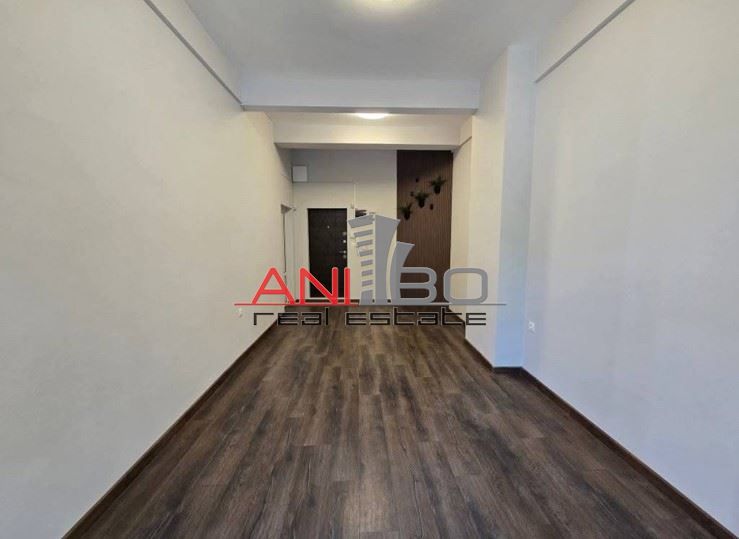 Офис в София-Център площ 130 цена 1380