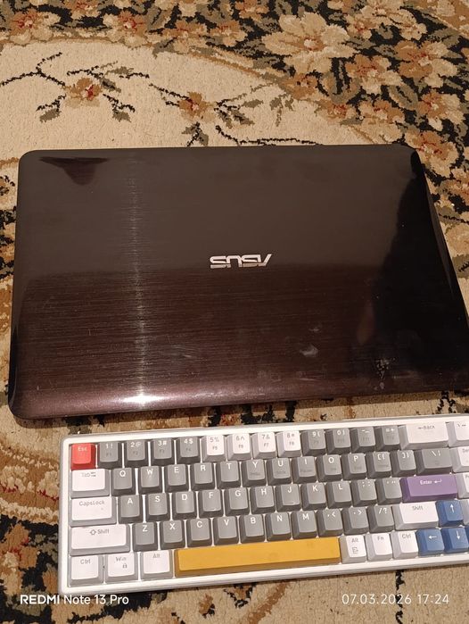 Ноутбук   Asus срочно сатылад