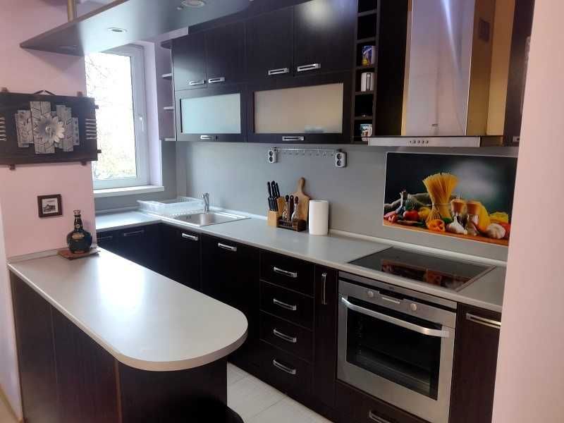 Дава се под наем Тристаен апартамент в Варна, Базар Левски - 90 кв.м за 765 € - Снимка #5