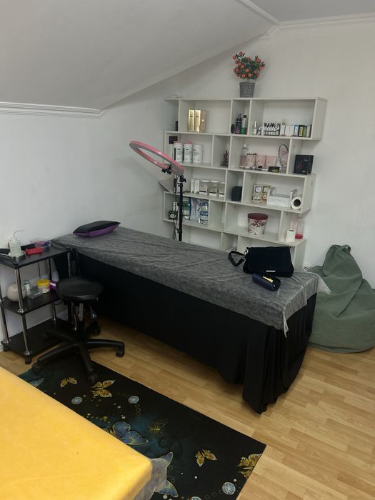 Продам мебель для салона