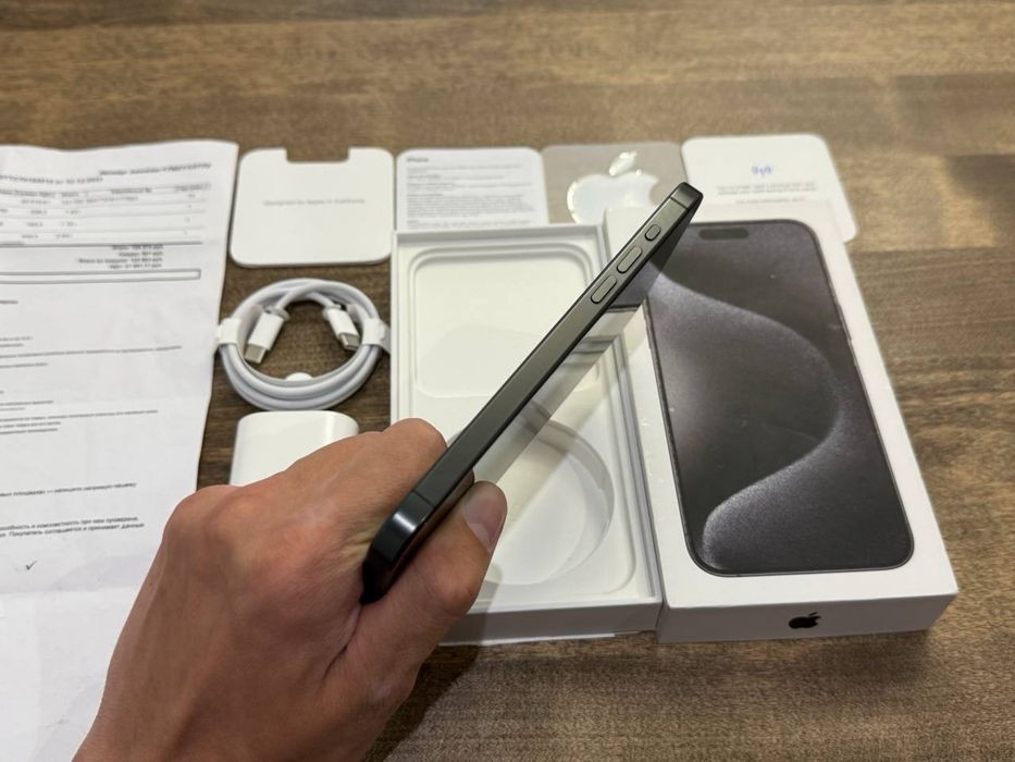 iphone 15 pro max в идеальном состояний