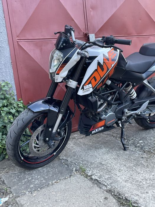 KTM Duke 125 ABS 2015 A1