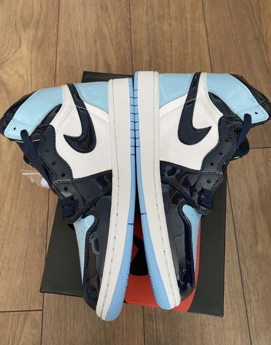 Jordan 1 patent unc