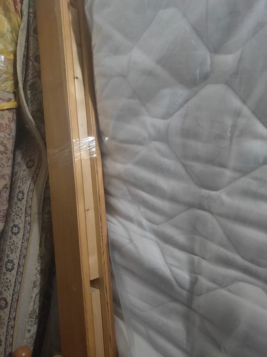 Кровать 90 на 200