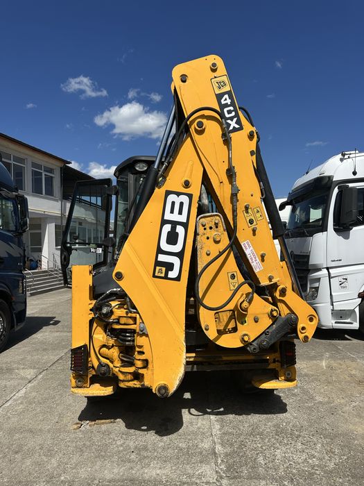 Buldoexcavator jcb 4cx