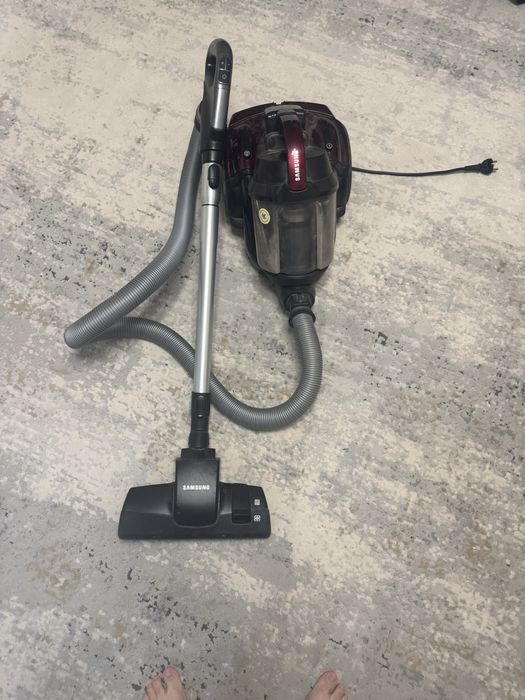 Пылесос самсунг срочно продаю