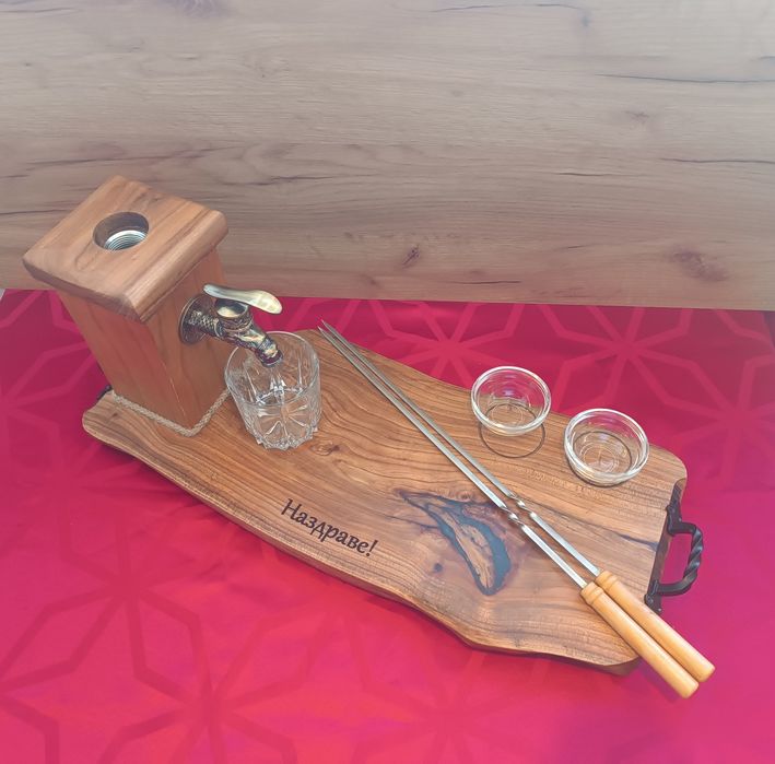 Диспенсър за алкохол (Орех)