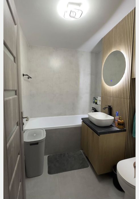 Apartament de vânzare 3 camere decomandat