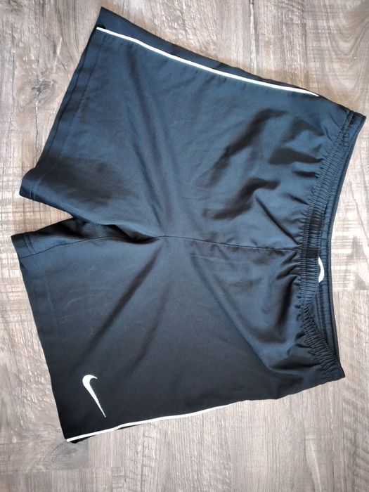 Къси гащи Nike размер L