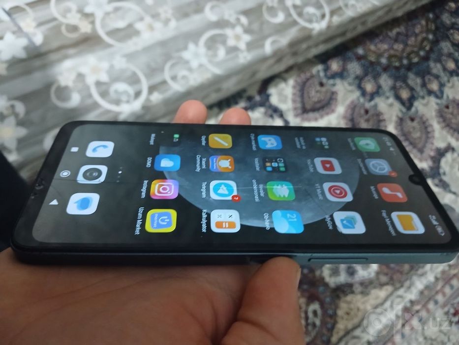 Redmi 13c bor kardak aybi ekran