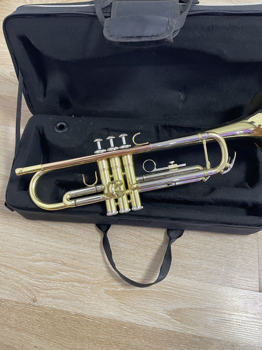Trompeta profesionala Startone