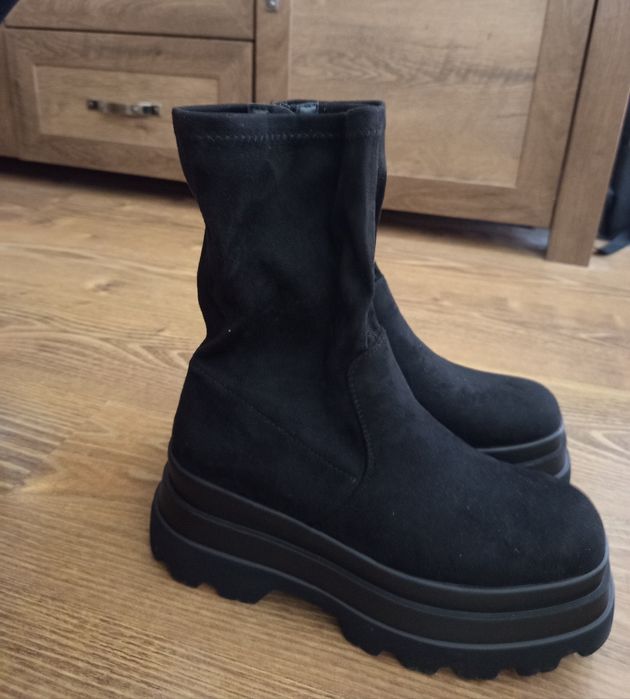 Дамски боти платформа