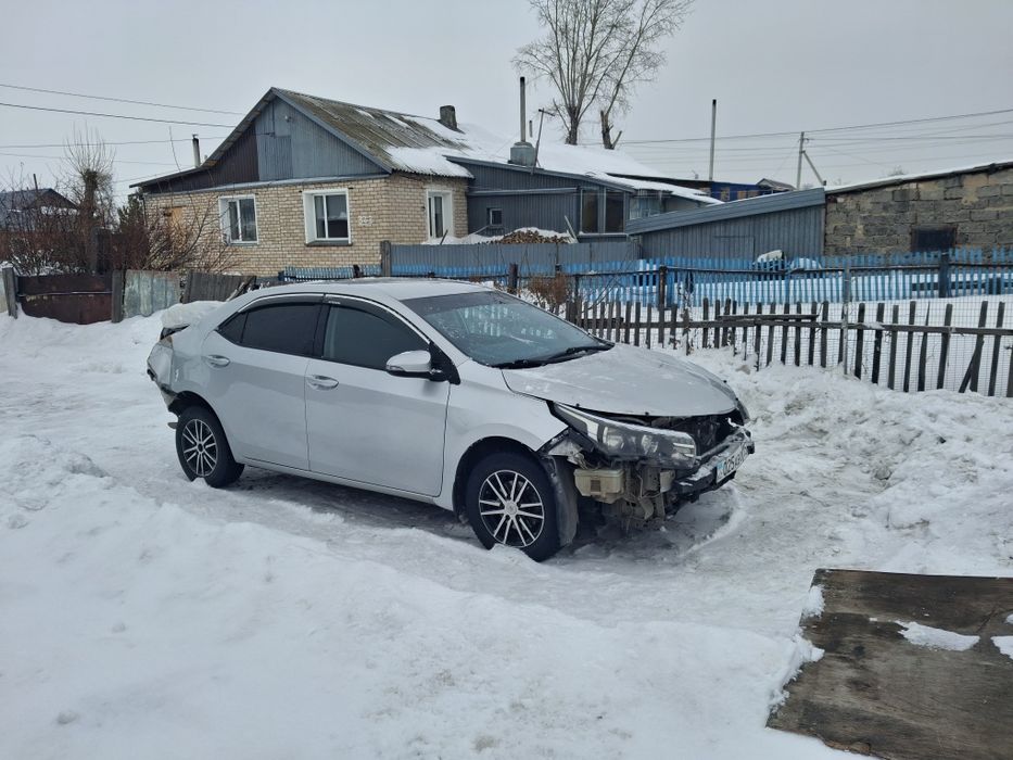Продам короллу после дтп