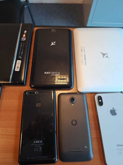 Vand Lot Tablete Smartphone netestate  - piese Allview, Huawei