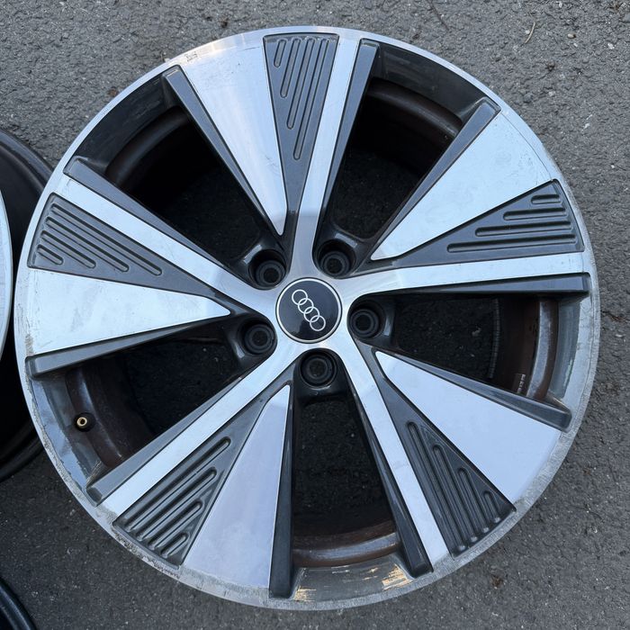 19” Оригинални джанти от Audi Q8 e-tron