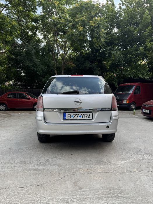 Opel Astra H   1.9