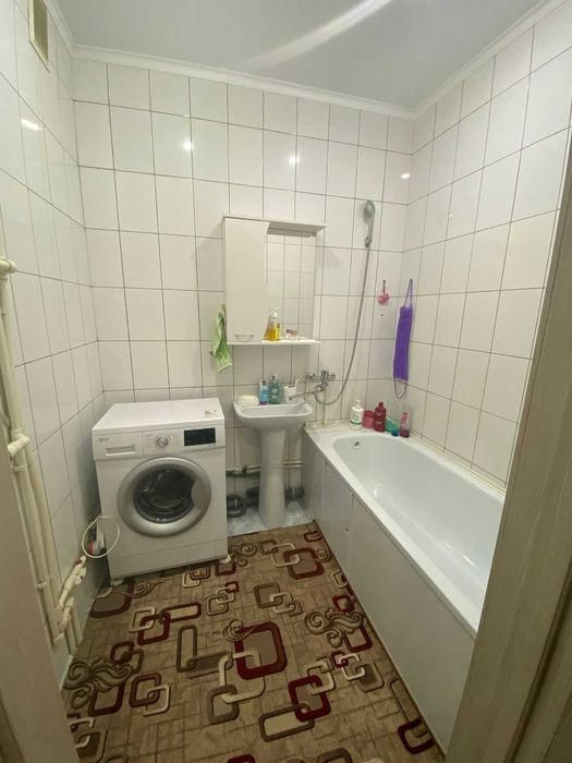 Продам 2 комнатную квартиру