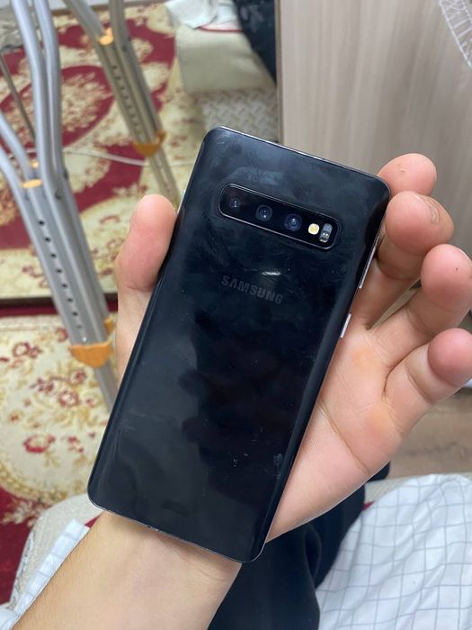 Самсунг галокси s10