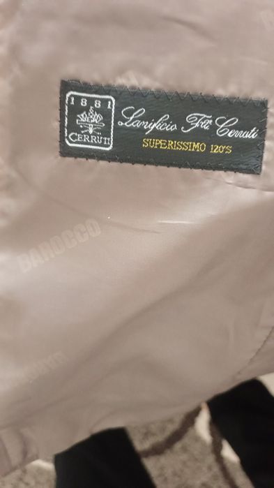 Продам Костюм фирмы Марко Борокко