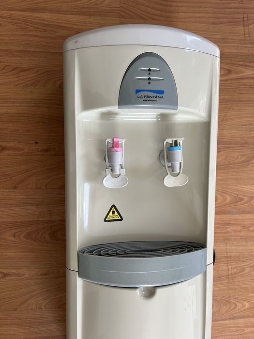 Dozator Apa Profesional “La Fantana” Dispenser RECE/CALD Aquacool 5