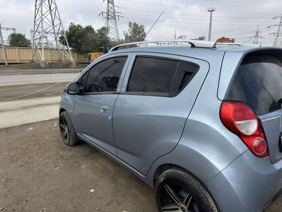 Chevrolet Spark 2012 — 2