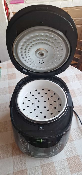 Мултикукър/ Multicooker