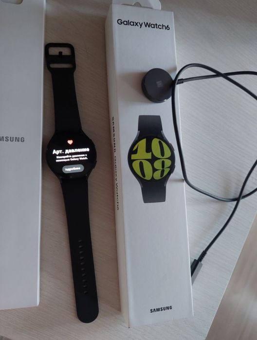 Смарт часы Samsung watch 6 44мм.