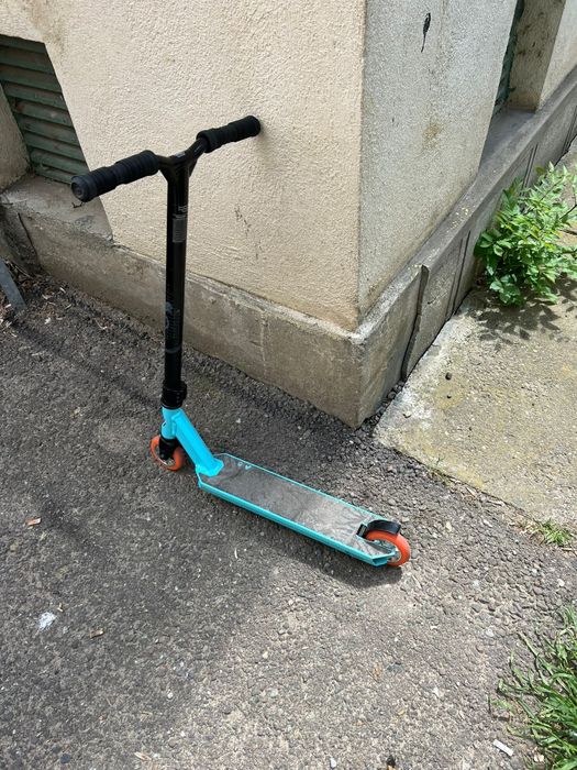 Trotinetă freestyle Oxelo – perfectă pentru trick-uri!