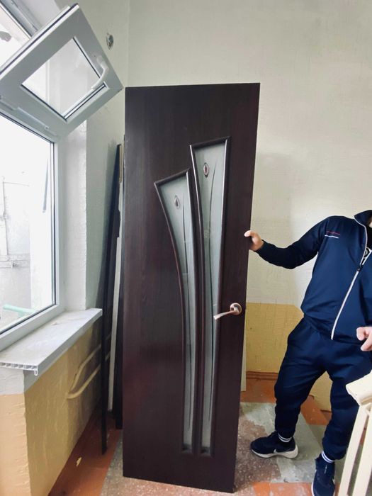 Продам межкомнатные двери