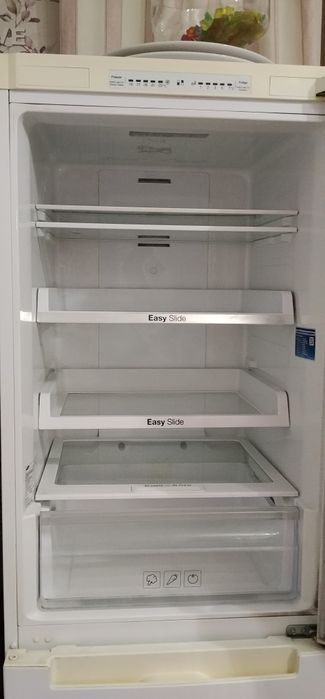 Продам холодильник Samsung в хорошем состоянии