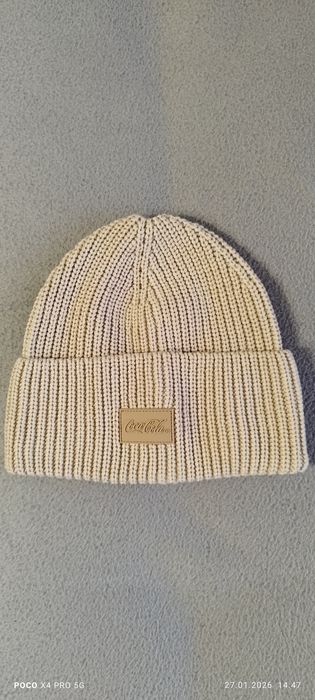 Зимна шапка Coca Cola