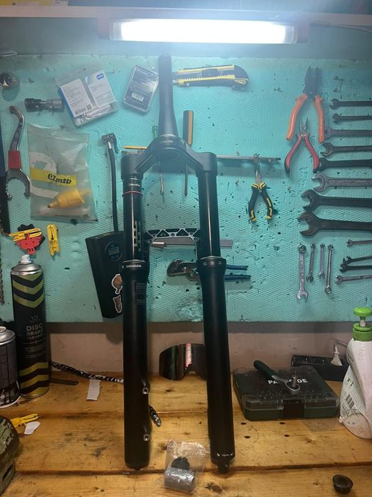 RockShox Zeb Charger R 27.5" (Debonair+, 160mm, Boost)