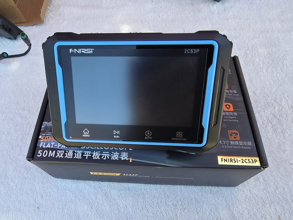 Osciloscop portabil cu generator si multimetru FNIRSI 2 C 53P