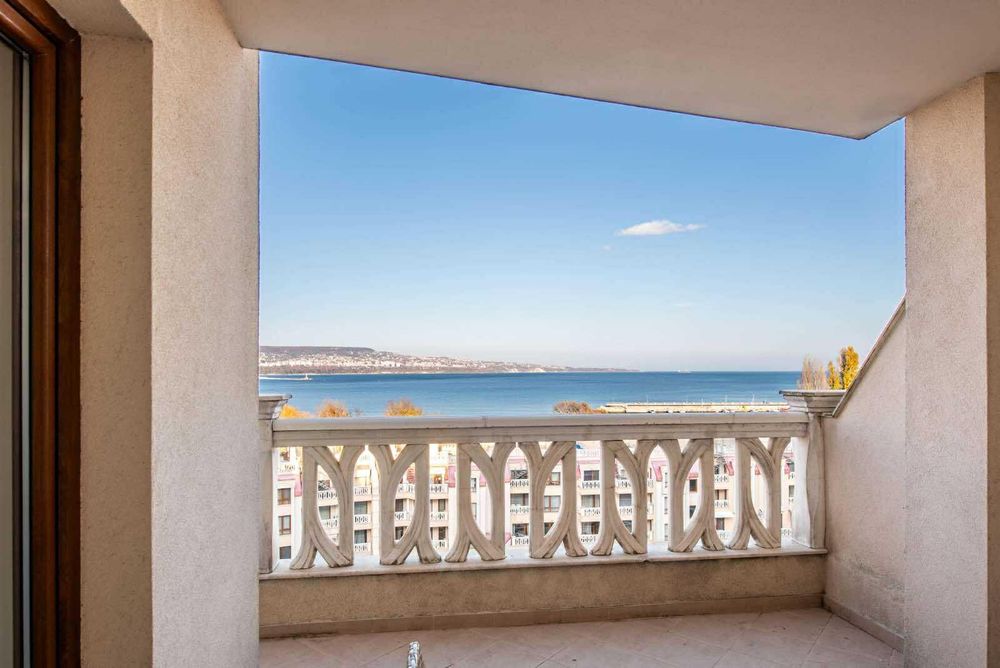 Дава се под наем Двустаен апартамент в Варна, Аспарухово - 70 кв.м за 613 € - Снимка #10