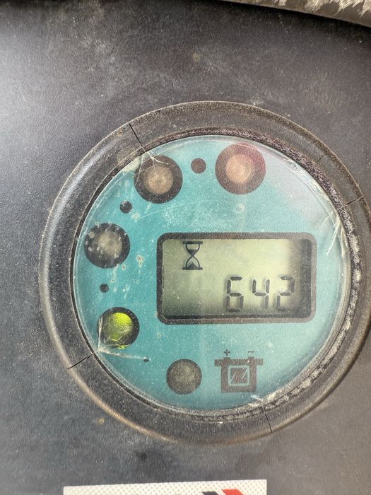 De vanzare sau da inchiriat nacela electrica cu brat articulat Haulotte Star 10