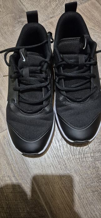 NIKE Обувки Omni Multi-COURT GS