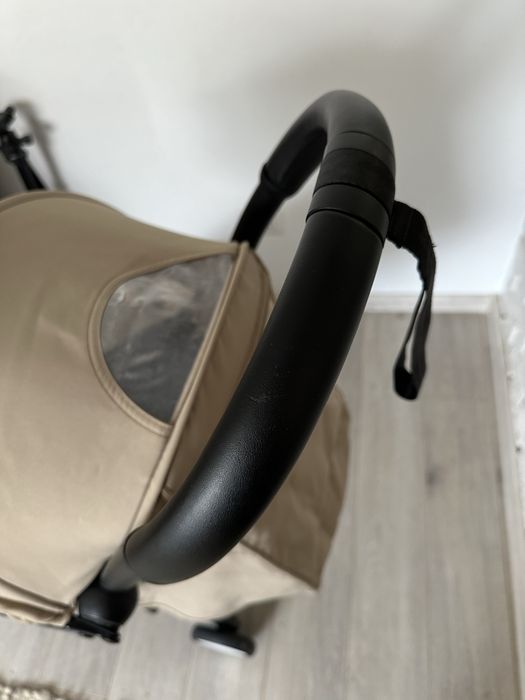 Carucior Babyzen Yoyo (2 culori+accesorii)