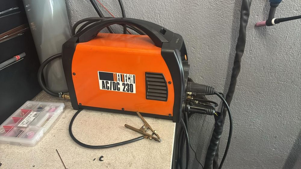 Заваръчен апарат  JASIC AC DC 200