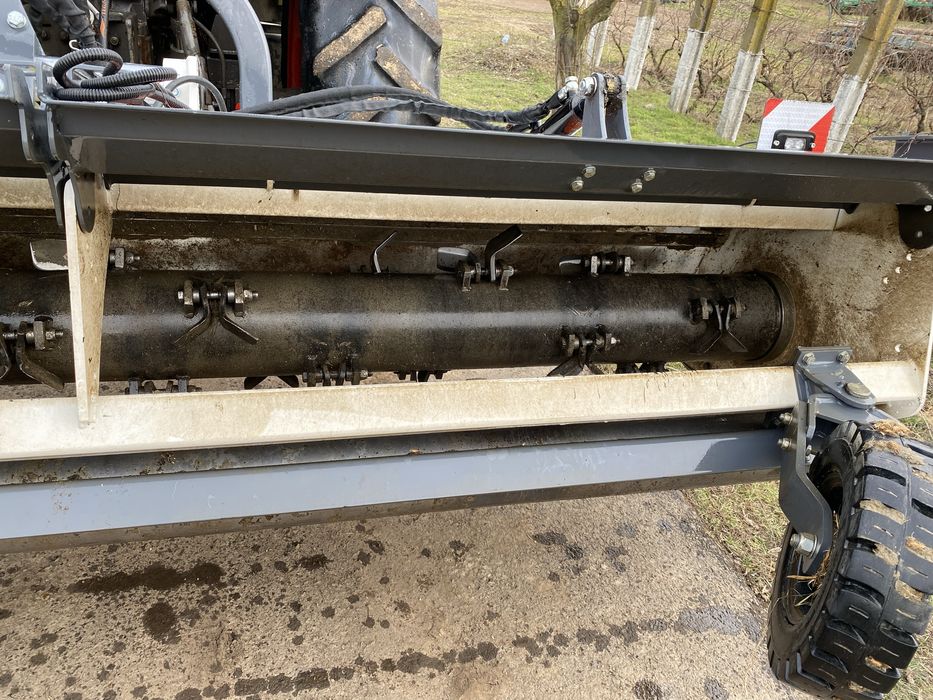 Tocatoare de resturi vegetale!