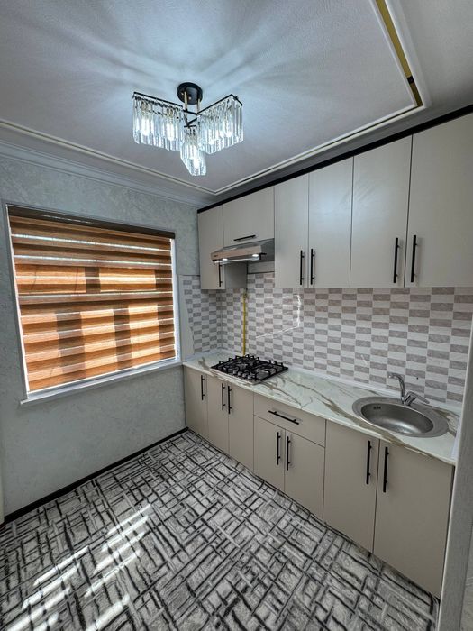 Пахтазор квартира сотилади срочно 3-этаж 4-этажли Дом Генерал олдида