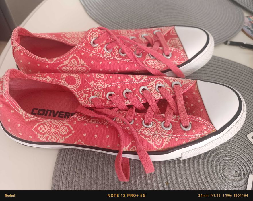 Tenesi Converse dama Nr 39