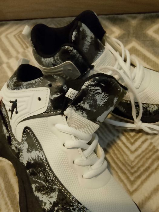 Есенно зимни маратонки